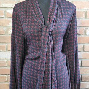 Bar III Burgundy & Black Houndstooth Tie-Neck Blouse – Size XL